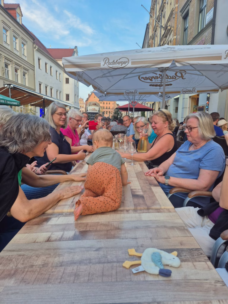 Mit den Nachwuchschorkindern in der Altstsdt Wittenbergs
